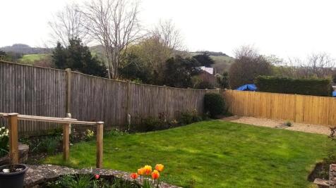 Rear Garden & View