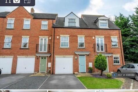 3 Bedroom Terraced in YO30 5NE