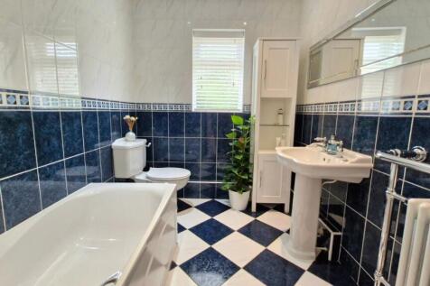 Bungalow - Bathroom