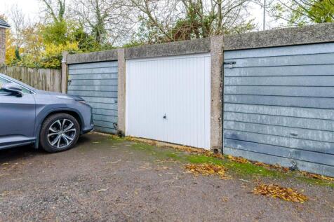 Garage.jpg