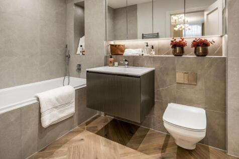 Show Apartment
