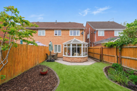 37 Ulleswater Crescent, Ashby