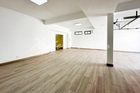 Fully Renovated 6 Bed Villa For Sale (47)