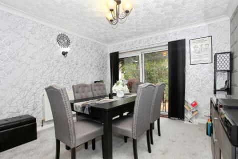 Dining/Family Room