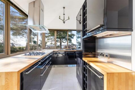 A16 - 5 Villa Rosa - 250312.jpg