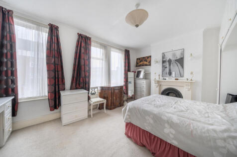 1347042-12-68b806...