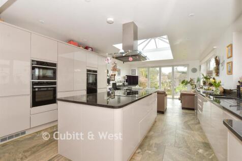 Kitchen/Family Area