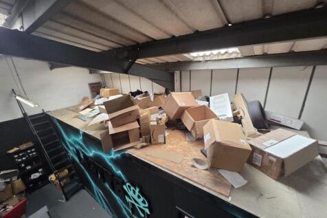 WhatsApp Image 20251001 at 124433_8c254ea1.jpg