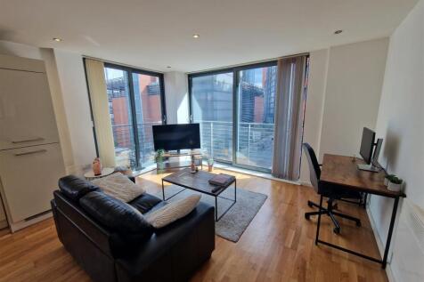 ** DEPOSIT FREE OPTION AVAILABLE ** Available 4th September. Furnished. A beautifully presented two bedroom apartment occupying a second floor position in this city centre development which is positio