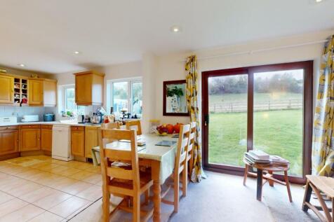 KITCHEN/DINING/FAMILY ROOM