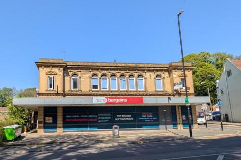 Office to rent in leeds