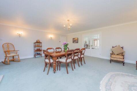 Dining Room. EmilyDimelowEwemoveWhitchurchandNantw