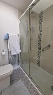 Photograph 11