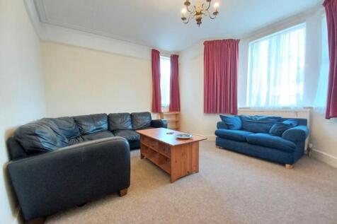 Living room.jpg