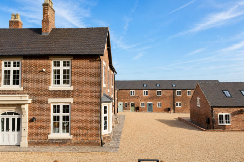 court yard front.png