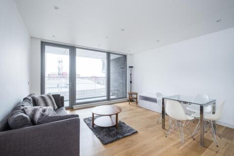 Regents Wharf