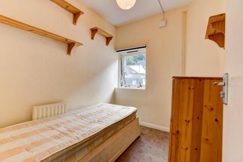 54 Argyle Road Bedroom 5