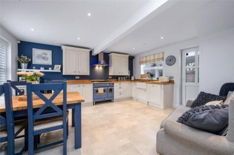 Living/Dining Kitche