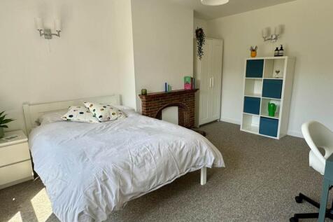 4 Bedroom House in EX4 5AR