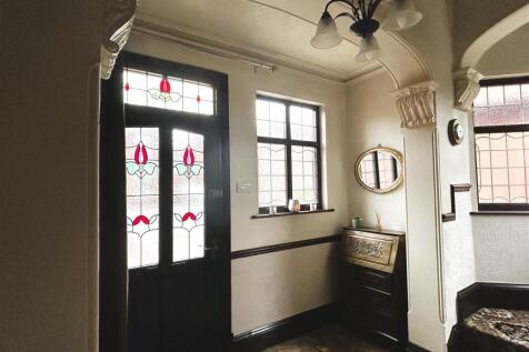 ent.JPG