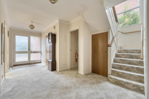 1364159-15-68ee3b...