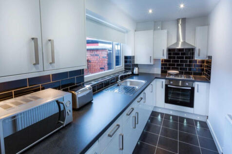 1 Bedroom House in M6 5JZ