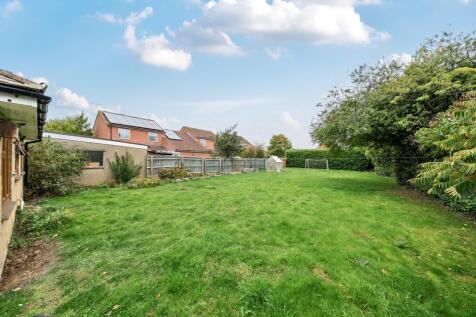 1364469-4-68e79605d0f47