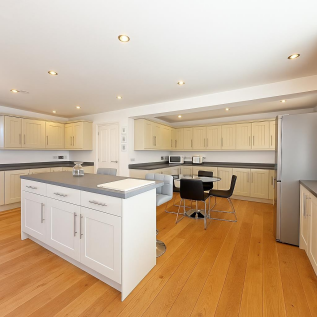 Kitchen 03.png
