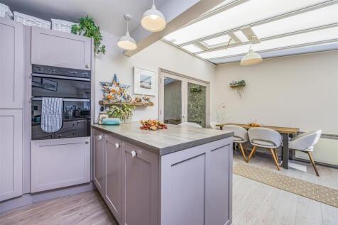 85 Shelford Road, Milton-PorticoMarketing-SoldBy-2