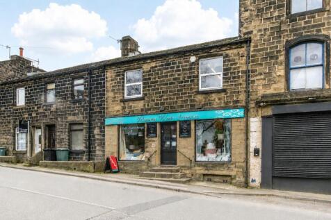 Retail Property (high street) to rent in keighley