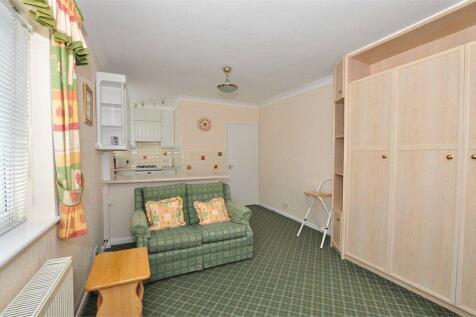 Studio Room