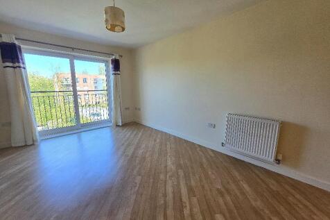Living/Dining Area to Juliet Balcony