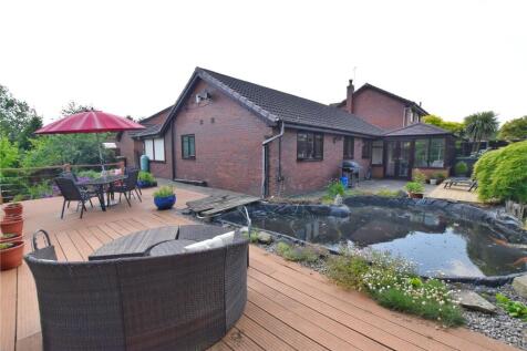Pond & Decking