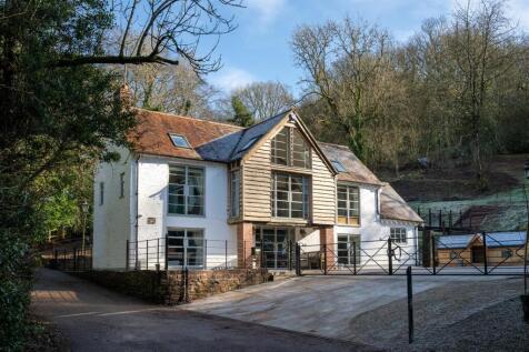 Clatterbach Clent 1.jpg