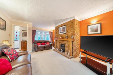 7 Hinckley Road