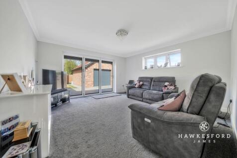 Barton Hill Drive, Minster on Sea - Lounge