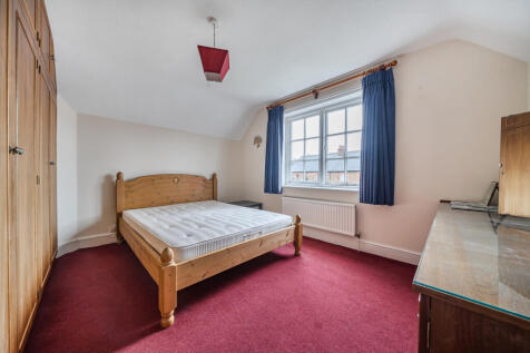 1387382-1-6931864...