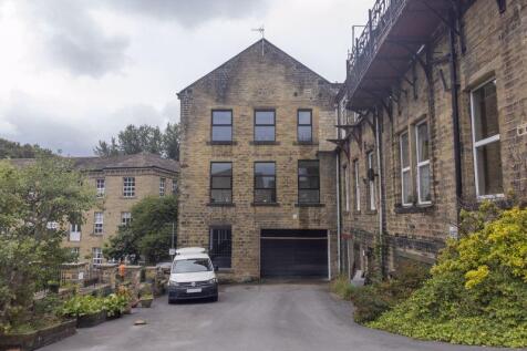 Side Elevation & Garage Entry