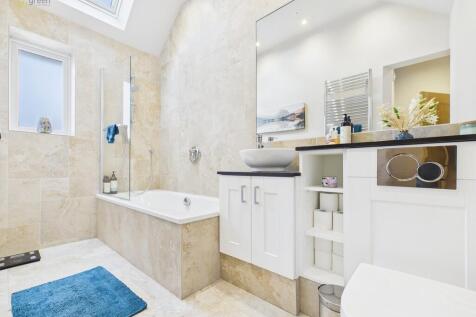 CAM03830G0-PR0216...