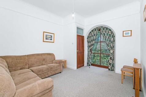 Loung / Dining Room
