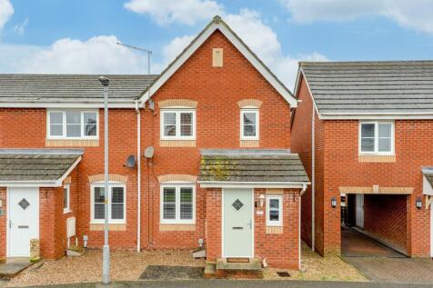 4 Magpie Close, Oakley Vale-1.jpg