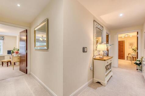 14 Clock Gardens-09.jpg