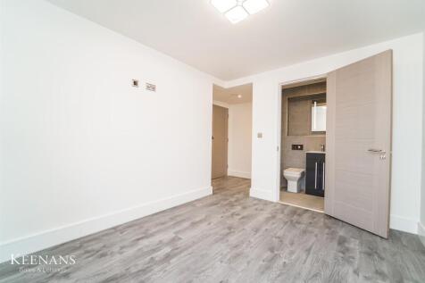 27 bed, 24 bath Block of Apartments in Manchester - Photo 42