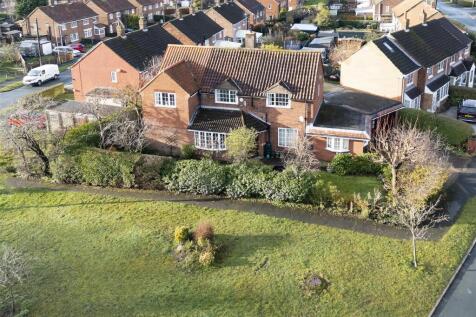 002 - 46 The Oval.jpg