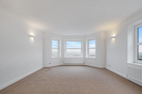 17-66b6PD - 81344 - 7 Augusta Hse-97