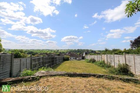 150&#39; Rear Garden