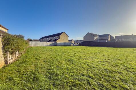 Development Site adjacent to 24 Park Close, Fairfo