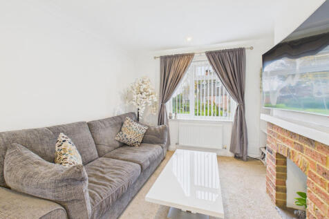 CAM04968G0-PR0079-STILL002