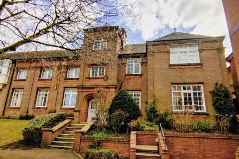 Flat 12 Wardens Lodge
