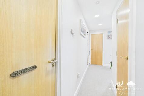 CAM03691G0-PR0039...